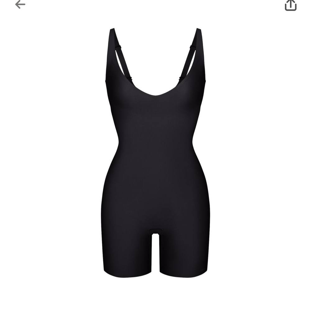 SKIMS Body NWT Unlined Plunge Mid Thigh Bodysuit - Onyx - Picture 6 of 7